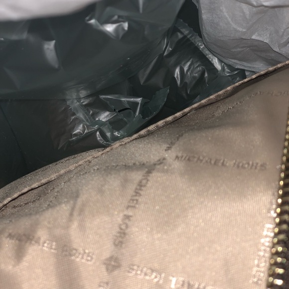 Michael Kors - Monogram Backpack - Picture 5 of 8